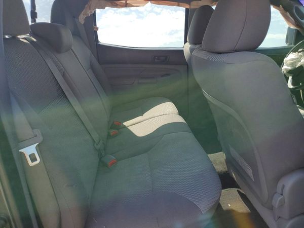 2013 TOYOTA TACOMA Delux