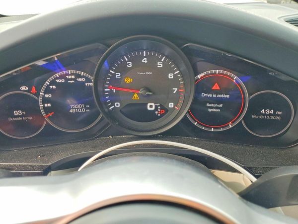 2020 PORSCHE CAYENNE