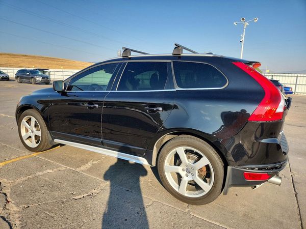 2013 VOLVO XC60