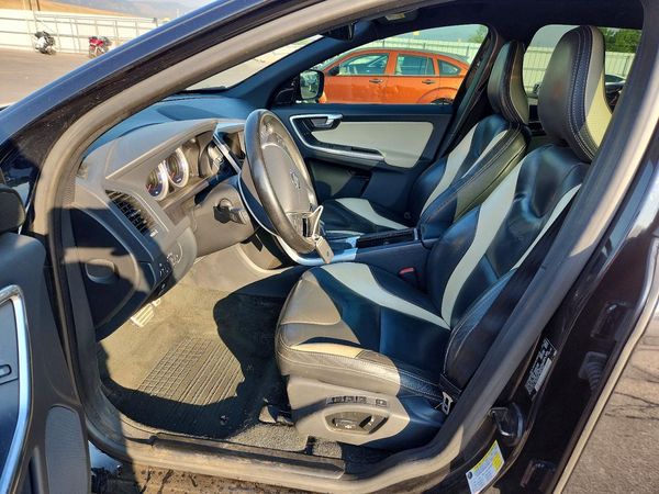 2013 VOLVO XC60
