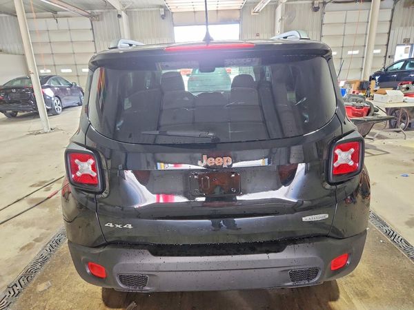 2016 JEEP RENEGADE LATITUDE 4X4