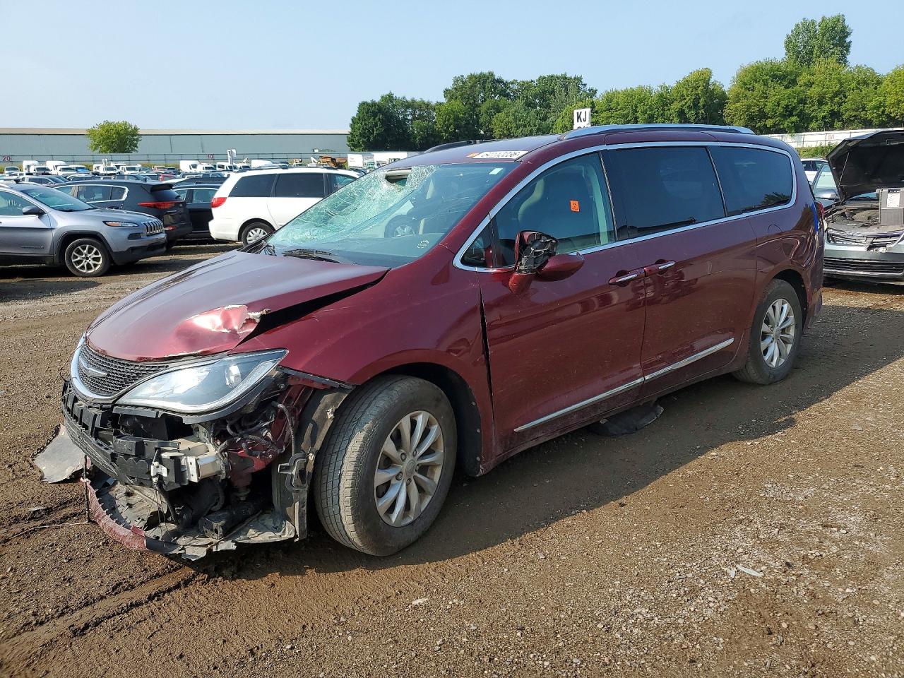 2018 CHRYSLER PACIFICA Touring L Plus