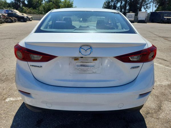 2016 MAZDA 3 Touring/GS