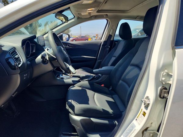 2016 MAZDA 3 Touring/GS