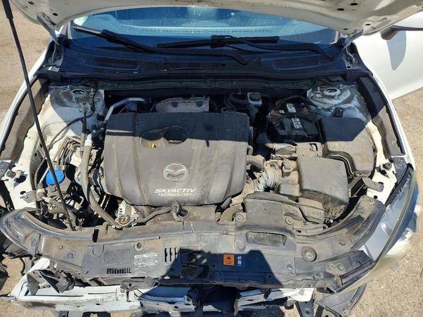 2016 MAZDA 3 Touring/GS
