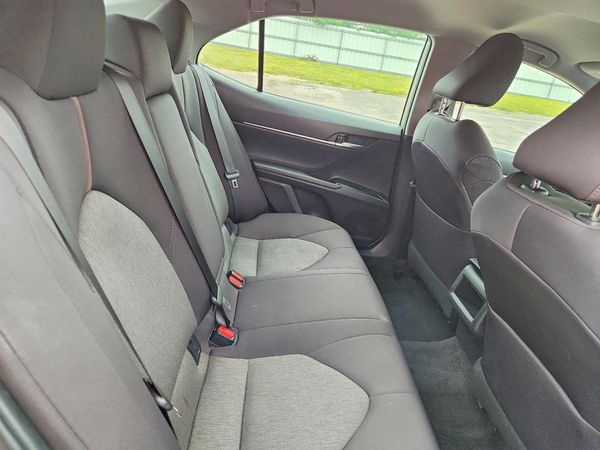 2019 TOYOTA CAMRY