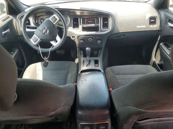 2013 DODGE CHARGER SE RWD