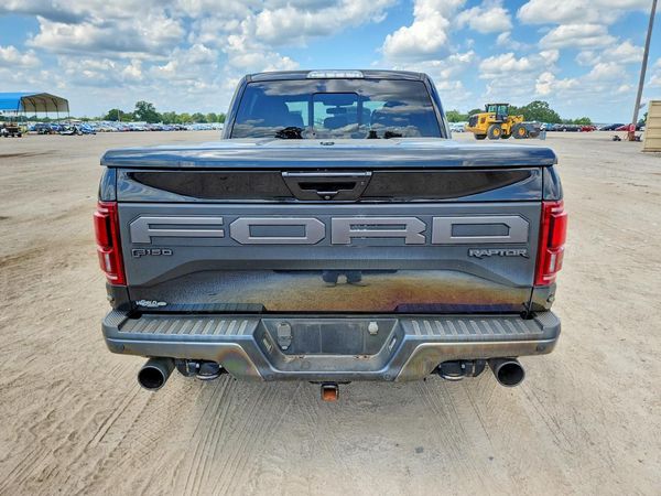 2019 FORD F150 Super Crew - Raptor