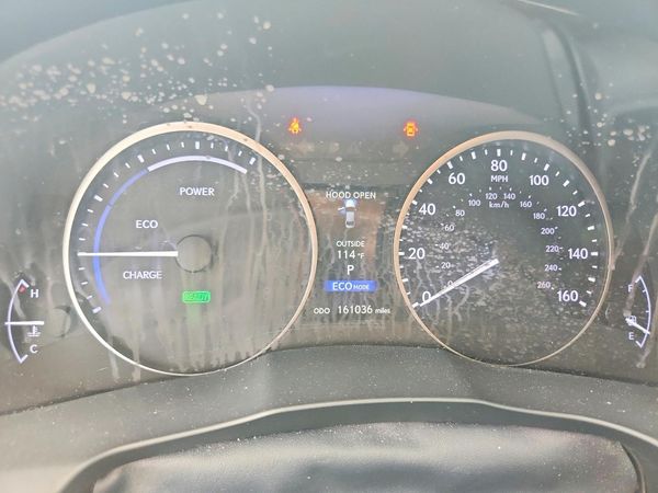 2013 LEXUS ES 300h