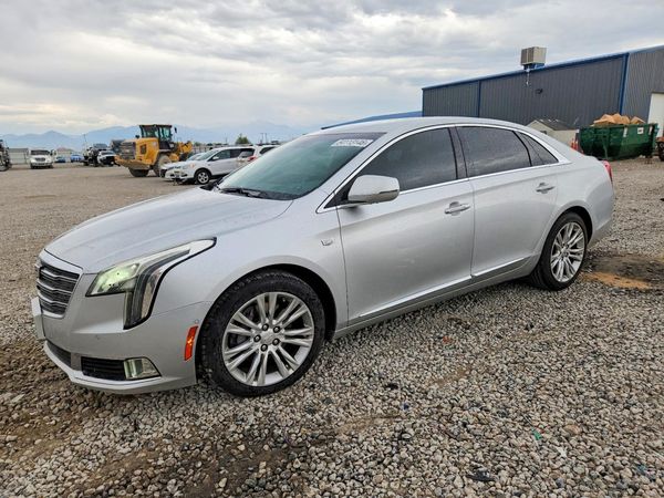 2019 CADILLAC XTS Luxury