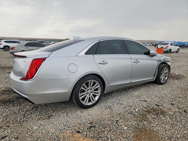2019 CADILLAC XTS Luxury