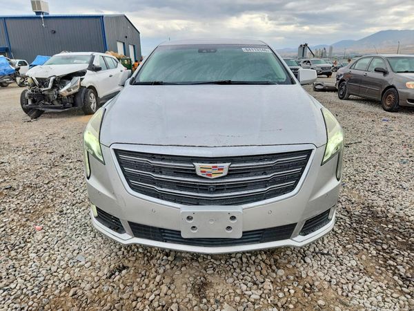 2019 CADILLAC XTS Luxury