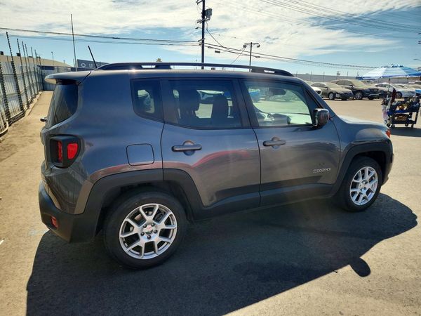 2021 JEEP RENEGADE LATITUDE 4X2