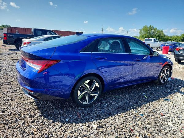 2023 HYUNDAI ELANTRA Limited