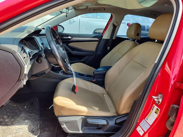 2019 VOLKSWAGEN JETTA