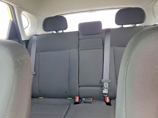 2024 HYUNDAI KONA SE