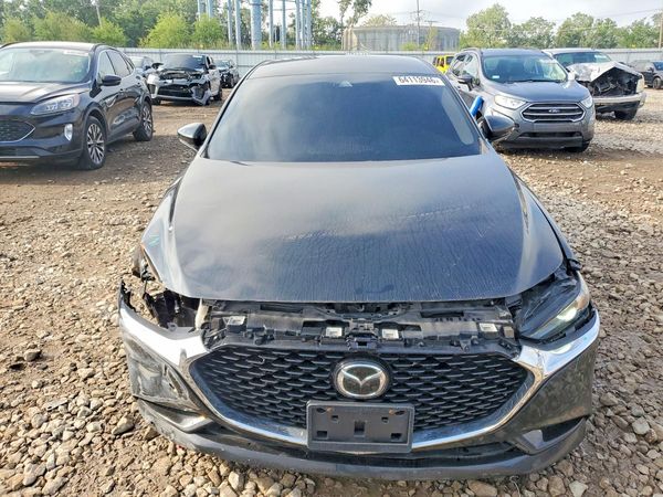 2019 MAZDA 3