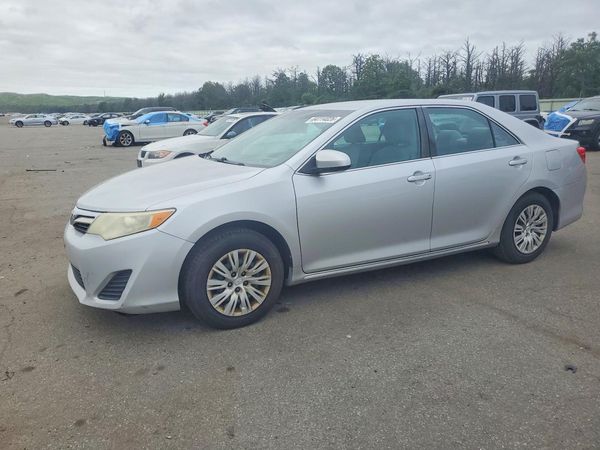 2013 TOYOTA CAMRY
