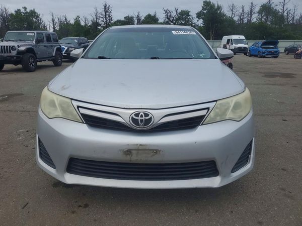 2013 TOYOTA CAMRY