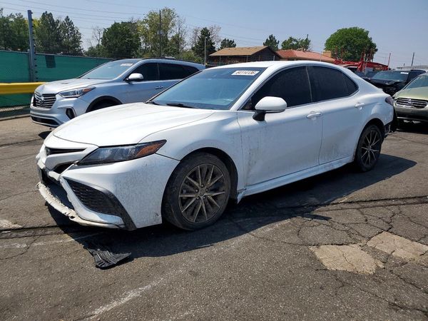 2022 TOYOTA CAMRY
