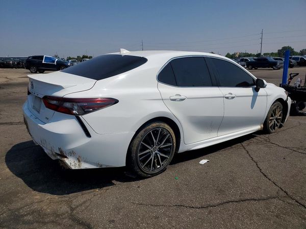 2022 TOYOTA CAMRY