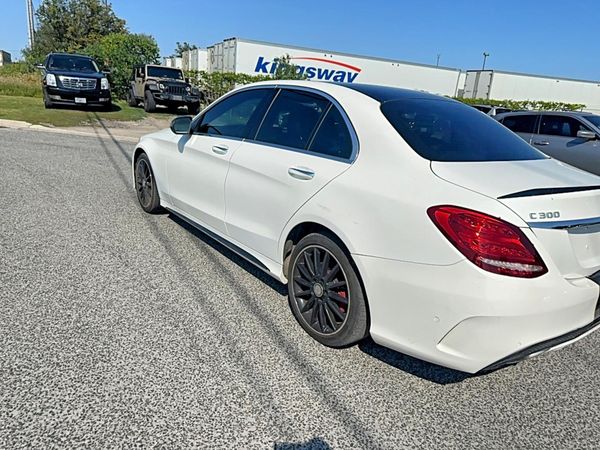 2017 MERCEDES-BENZ C C300-4M