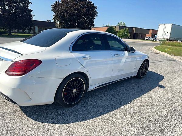 2017 MERCEDES-BENZ C C300-4M