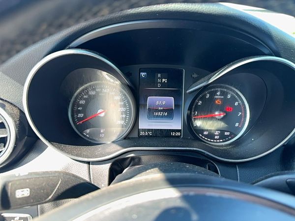 2017 MERCEDES-BENZ C C300-4M