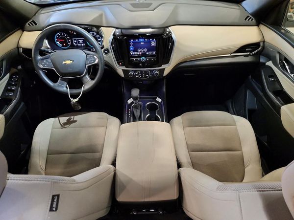 2022 CHEVROLET TRAVERSE LS