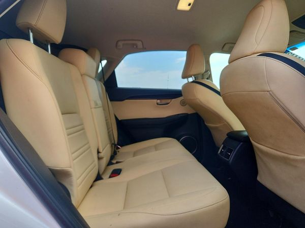 2016 LEXUS NX 200T 200t Luxury