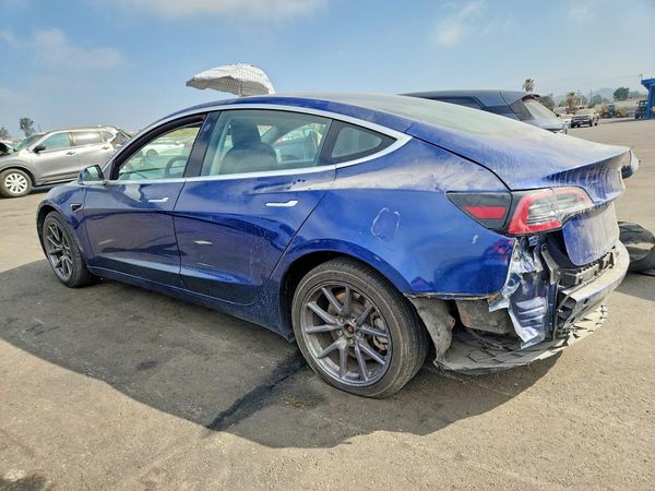 2018 TESLA MODEL 3
