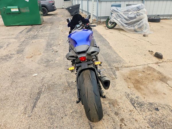 2017 YAMAHA YZF1000