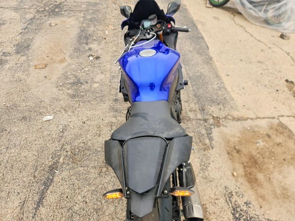 2017 YAMAHA YZF1000