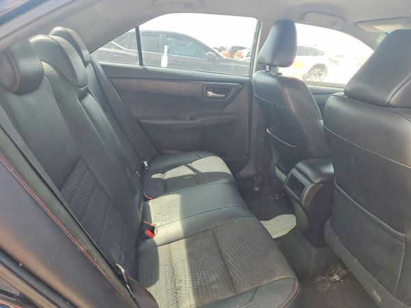 2015 TOYOTA CAMRY