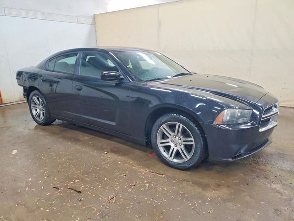 2014 DODGE CHARGER SXT