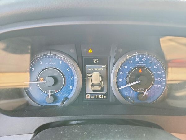 2017 TOYOTA SIENNA