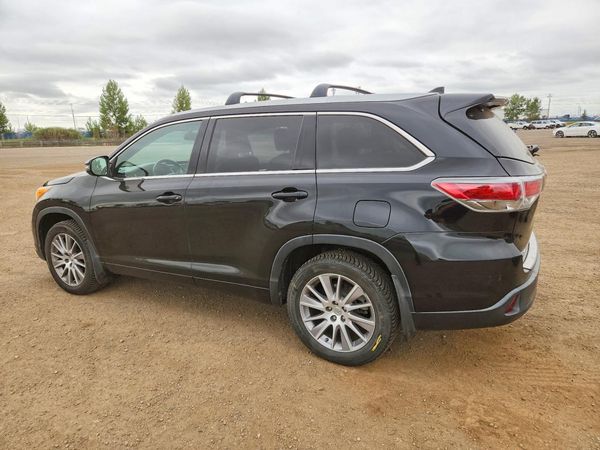 2015 TOYOTA HIGHLANDER