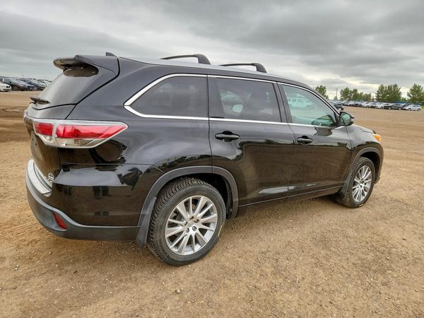 2015 TOYOTA HIGHLANDER