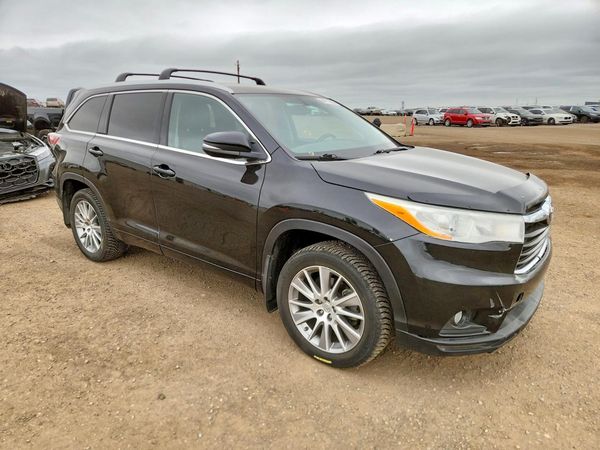 2015 TOYOTA HIGHLANDER