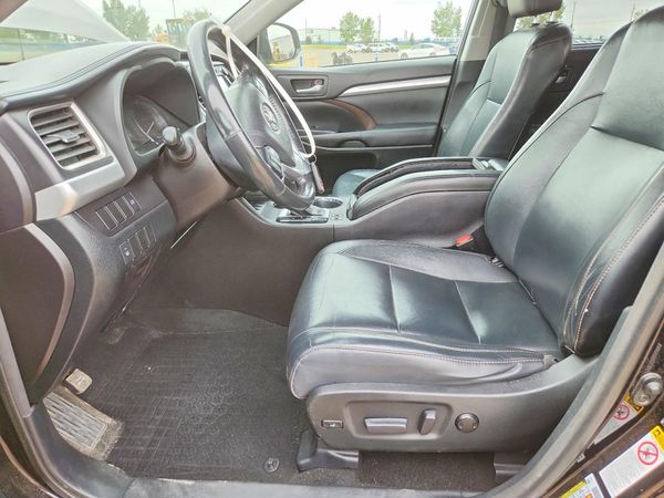 2015 TOYOTA HIGHLANDER