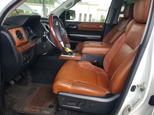 2017 TOYOTA TUNDRA Platinum/1794