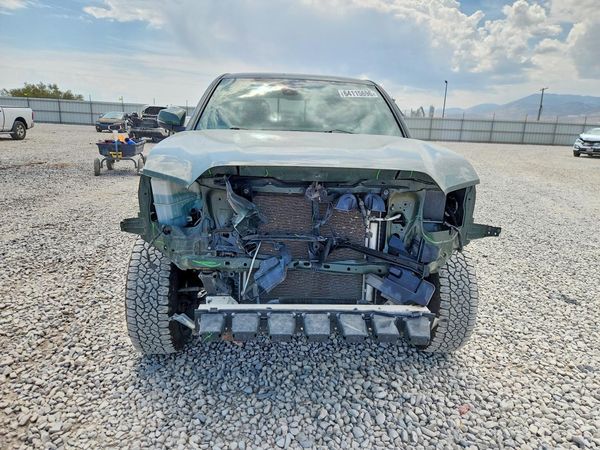 2021 TOYOTA TACOMA SR5