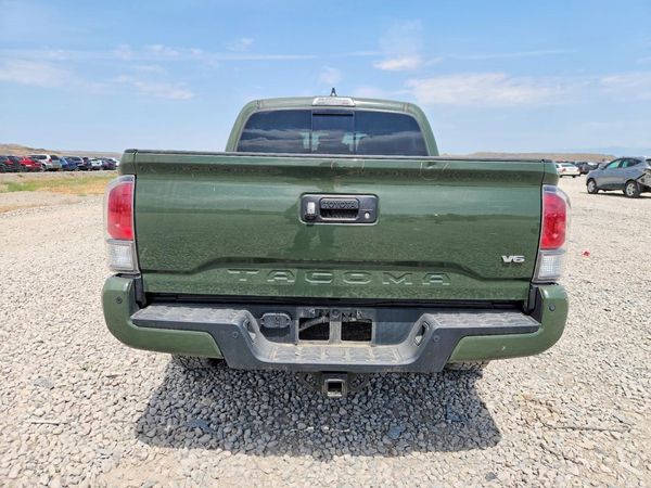 2021 TOYOTA TACOMA SR5