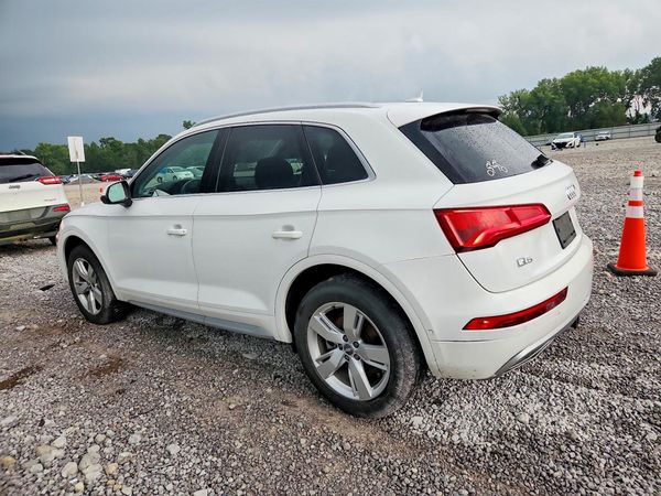 2019 AUDI Q5 quattro Prestige