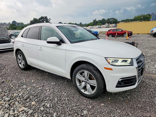 2019 AUDI Q5 quattro Prestige