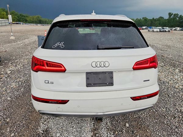 2019 AUDI Q5 quattro Prestige