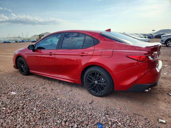 2025 TOYOTA CAMRY