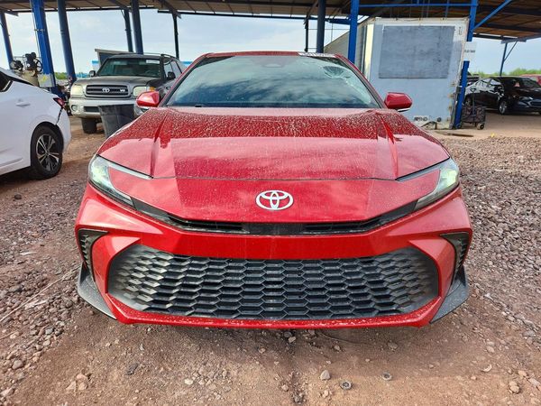 2025 TOYOTA CAMRY