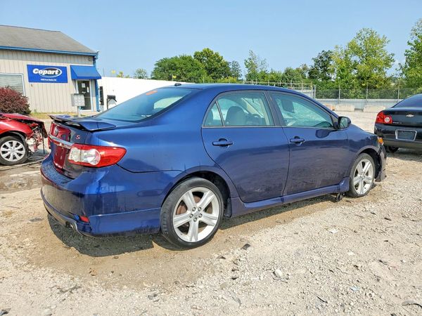 2013 TOYOTA COROLLA