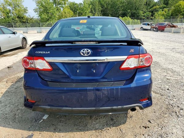 2013 TOYOTA COROLLA